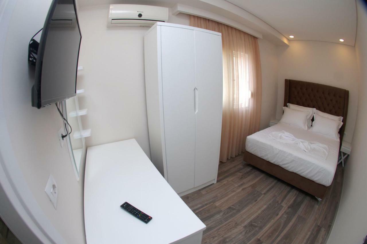Hotel Ramo Saranda Extérieur photo