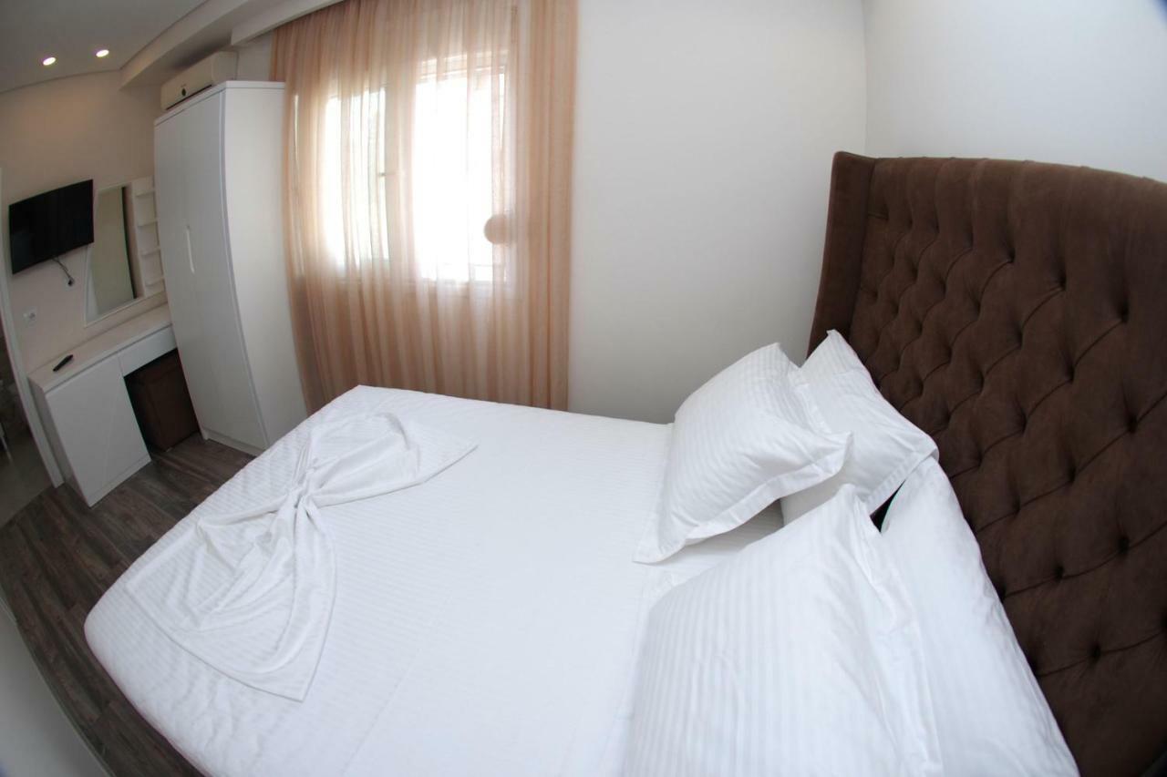 Hotel Ramo Saranda Extérieur photo